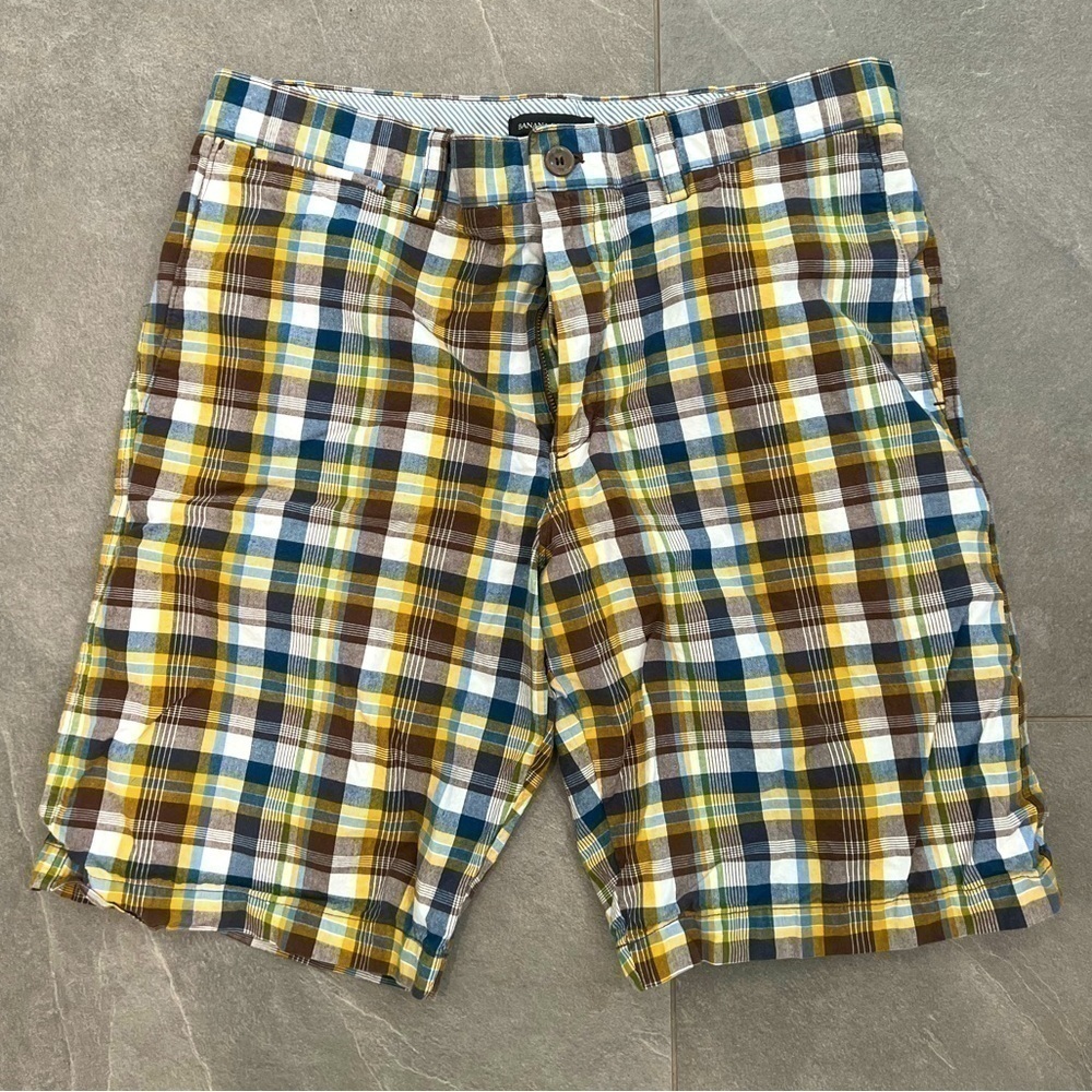 Banana REPUBLIC Men’s plaid 10 inch inseam flat front short size 33